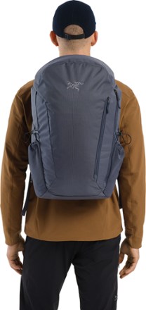 Arc'teryx Mantis 30 Backpack (Black)