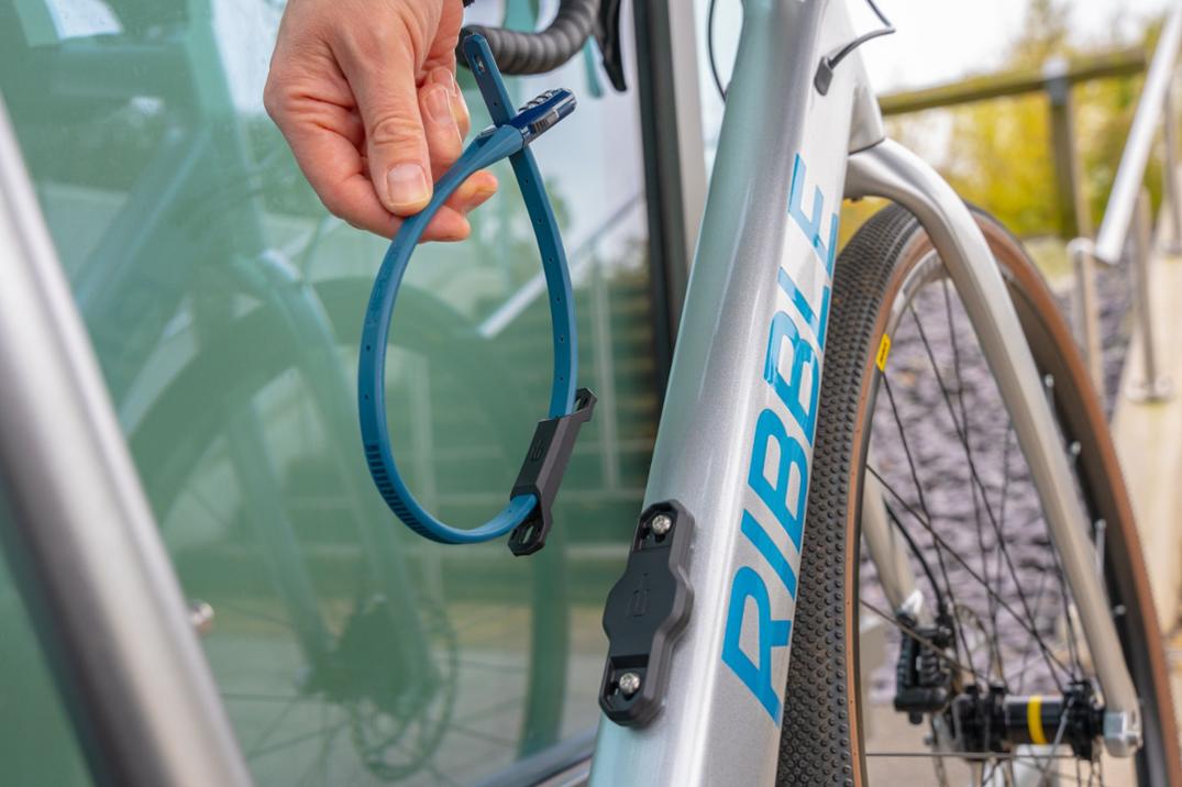 Location Image for Track AirTag Holder