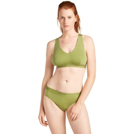 Icebreaker Merino Blend 125 Cool-Lite Sprite Racerback Bra 1