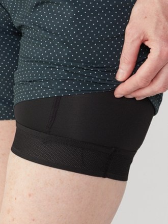 Zoic Navaeh 7 Novelty Bike Shorts + Essential Liner - Women's 5