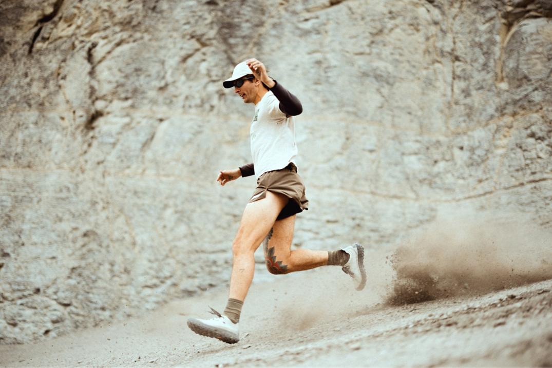 Location Image for 001 Trail-Running Shoes - Men's