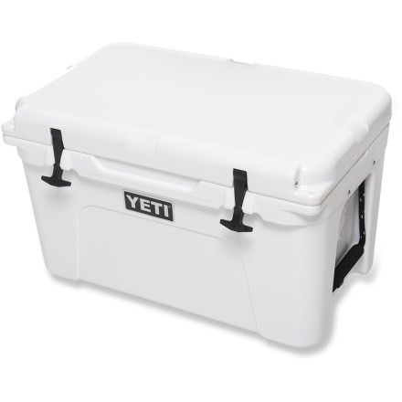 YETI Tundra 45 Cooler Alternate View (White)