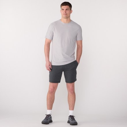 Vuori Ponto Shorts - Men's 3