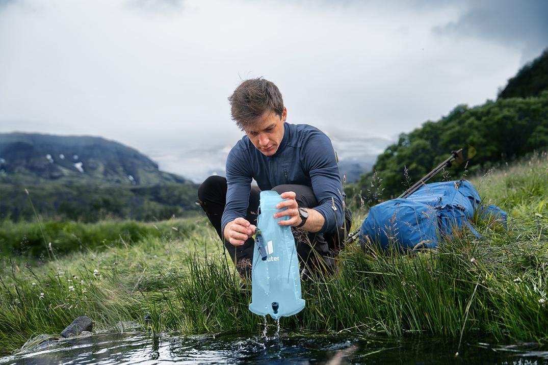 Location Image for Aircontact Core 60 + 10 Pack - Men's