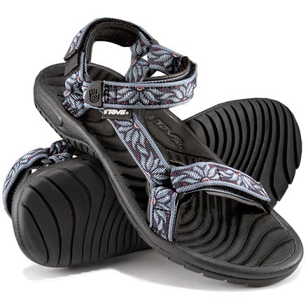 teva pretty rugged sandals