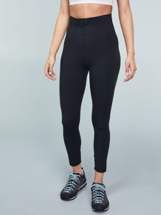 nike sculpt shorts