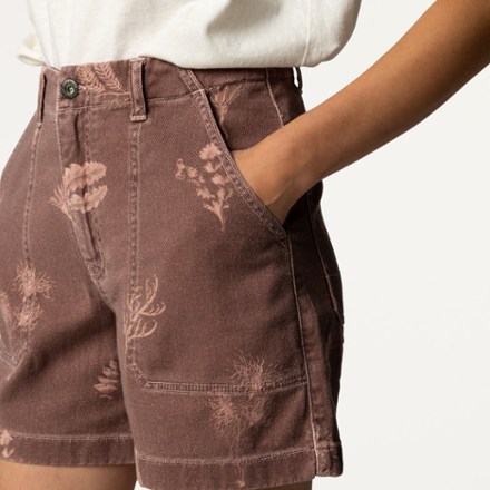 Finisterre Yarrel Shorts - Women's 5