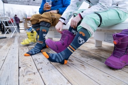 Darn Tough High Fives Over-the-Calf Midweight Ski and Snowboard Socks - Men's 3