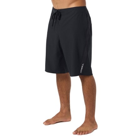O'Neill Superfreak Solid 21" Board Shorts - Men's 2