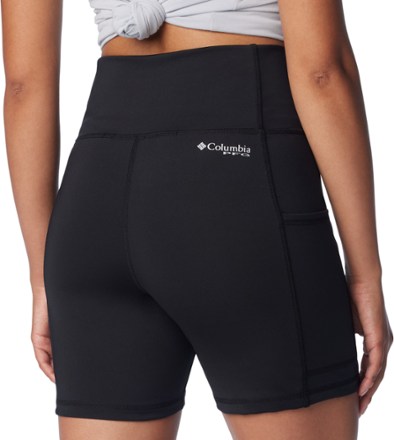 Columbia PFG Tidal Light Active Shorts - Women's 4