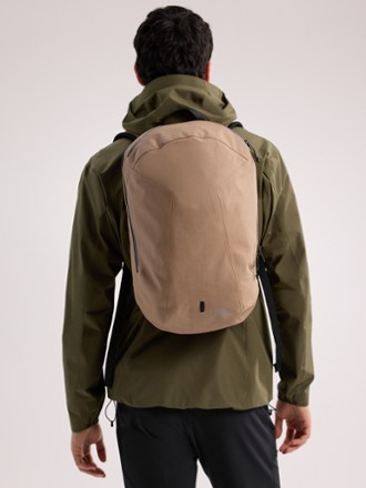 Arc'teryx Granville Zip 16 Pack | REI Co-op