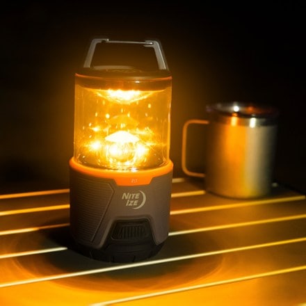 Nite Ize Radiant RL1 Lantern 8