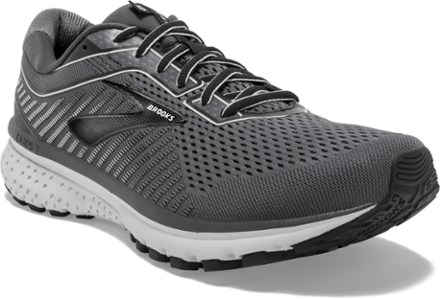 brooks running outlet