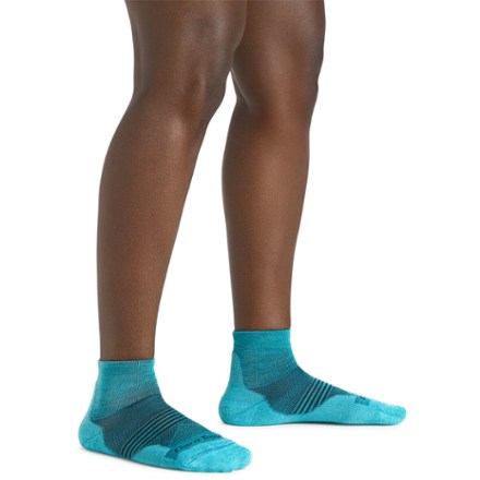 Darn Tough Element Quarter Lightweight Running Socks - Women's 2