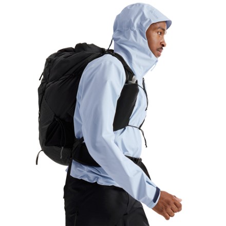 Arc'teryx Beta Jacket - Men's 8