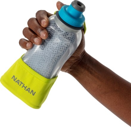 Nathan QuickSqueeze Lite Insulated Handheld Water Bottle - 12 fl. oz. 3
