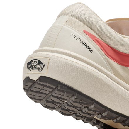 Vans MTE Ultrarange 2.0 RapiWeld Sneakers - Women's 4