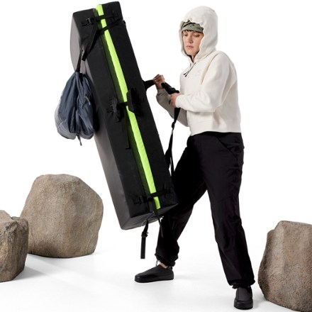 Arc'teryx Emblem Fleece Full-Zip Crop Hoody - Women's 8