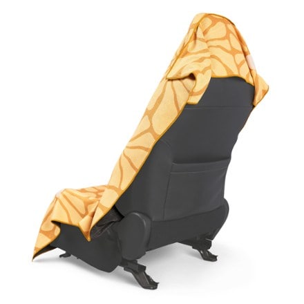 Nomadix Car Seat Cover Towel 2