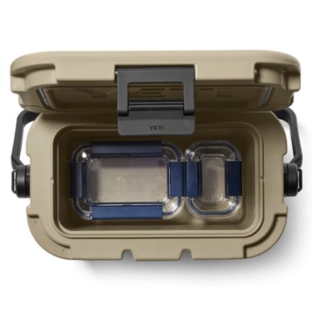 YETI Roadie 8 Hard Cooler 6