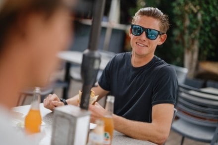 Location Image for Lowdown XL 2 ChromaPop Sunglasses