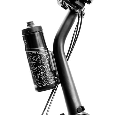 Brompton Fidlock TWIST 600 Bottle with Bike Base 2