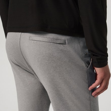Vuori Ponto Performance Joggers - Men's 7