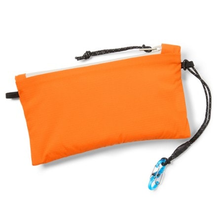 Janji Multipocket Zip Pouch 1