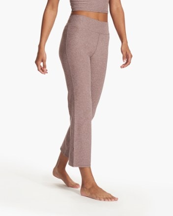 Vuori Mid-Rise Elevation Slim Bootcut Pants - Women's 1