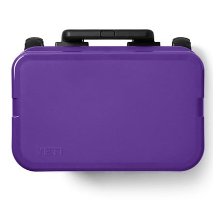 YETI Roadie 32 Wheeled Cooler 7