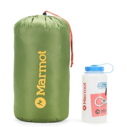 Marmot Angel Fire 25 Sleeping Bag - Women's Water bottle not included
