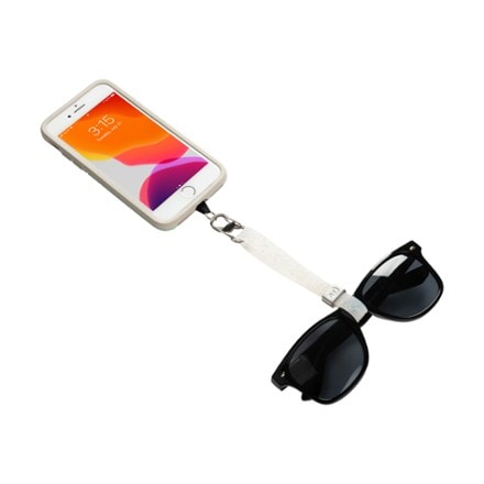 Nite Ize Hitch Phone Anchor and Stretch Strap 2