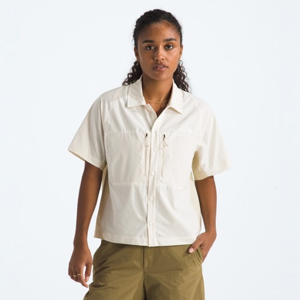 On Body Image of color White Dune/Desert Stone