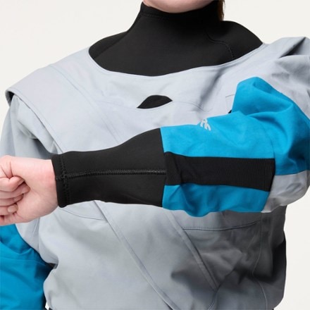 NRS Axiom Dry Suit - Women's 8