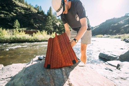 Crazy Creek Hex 2.0 Original Chair 4