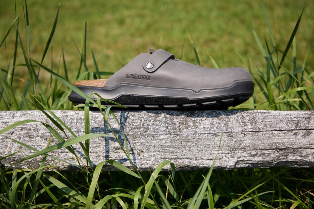 Location Image for Boston Crosstown Clogs - Men's