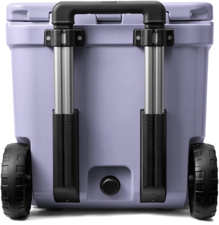 YETI Roadie 48 Wheeled Cooler 7