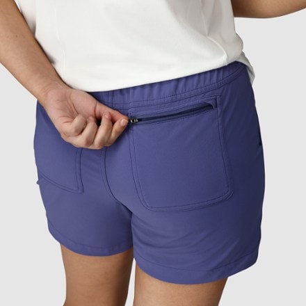 Outdoor Research Ferrosi 5" Shorts - Women's 6