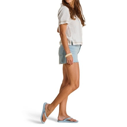 OluKai Uiki Flip-Flops - Women's 4