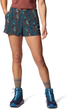 Mountain Hardwear Dynama Pull-On Shorts - Women's 2