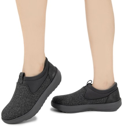 JBU Blue Moon Shoes - Women's 6