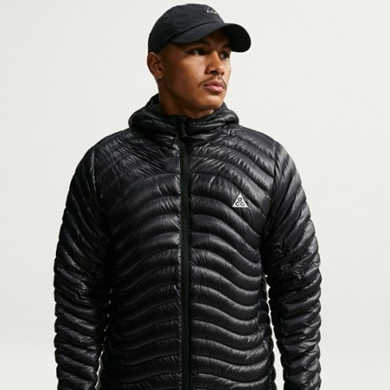 Nike ACG Lava Flow UL Down Jacket - Men's 4