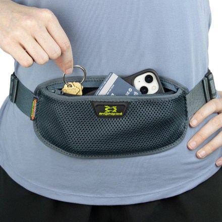 Amphipod RunLite AirStretch 10K Hydration Belt 8