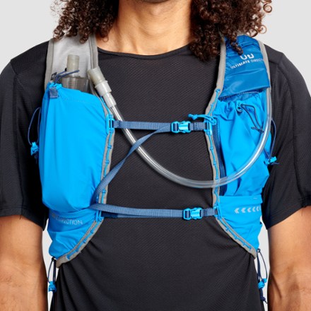 Ultimate Direction Ultra Vest 6.0 Hydration Vest 2