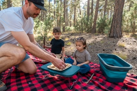 Adventure Ready Flat Pack Collapsible Picnic Basket 6