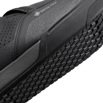 Shimano GF8 GORE-TEX Mountain Bike Shoes - Men's 5
