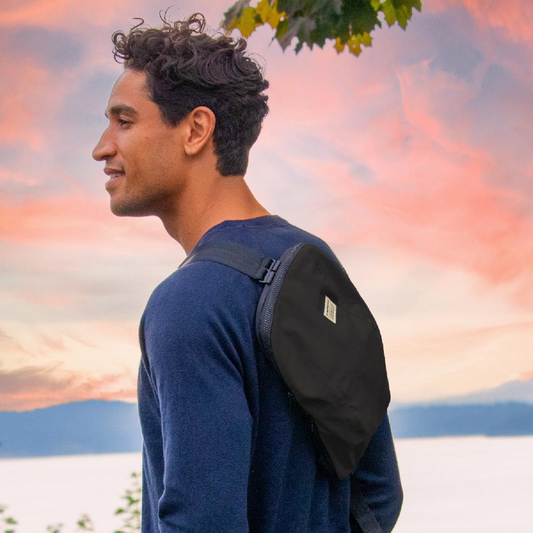 Location Image for R3 Explore Run Bag