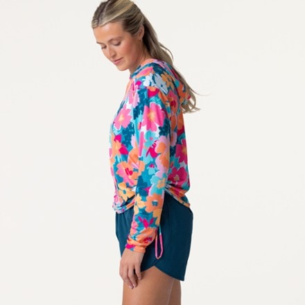 Nani Swimwear Reversible Sunshade - Women's 3