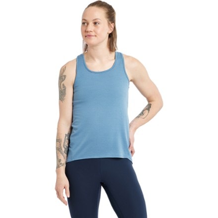 Oiselle Flyout Racerback Tank Top - Women's 0