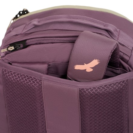 Eagle Creek Tour Lite Travel Pack - 38L 5